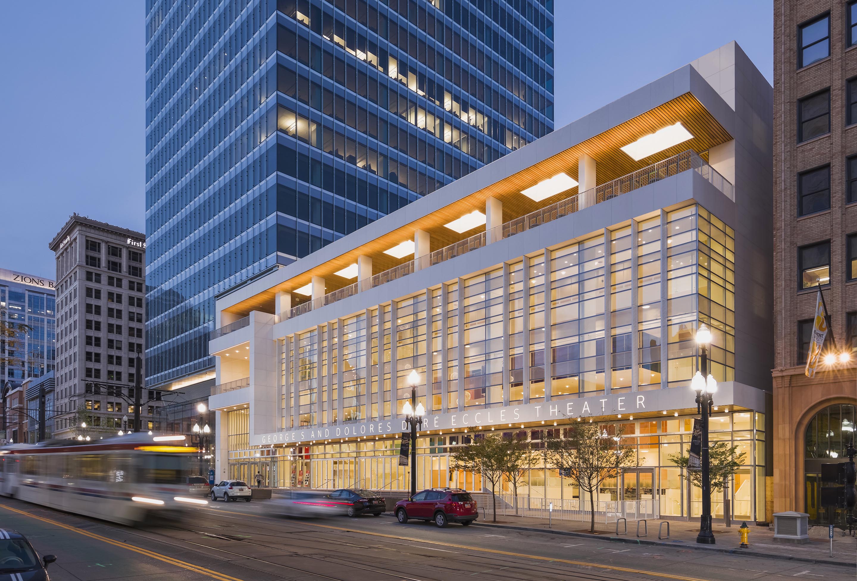 George S. and Dolores Dore Eccles Theater | Pelli Clarke & Partners