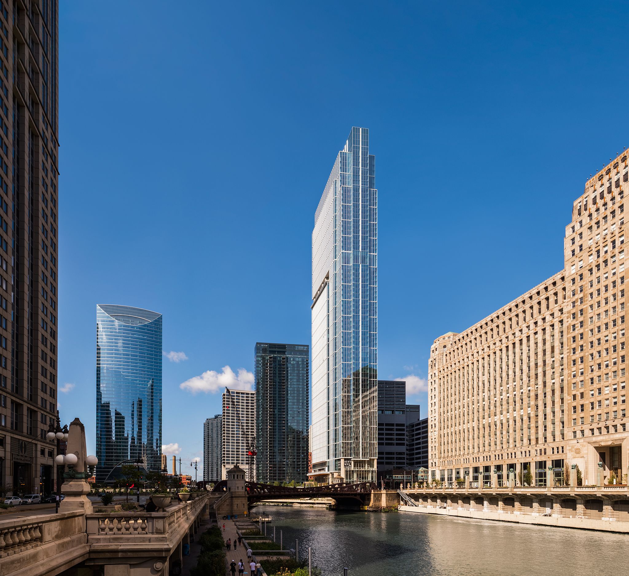 Wolf Point East | Pelli Clarke & Partners